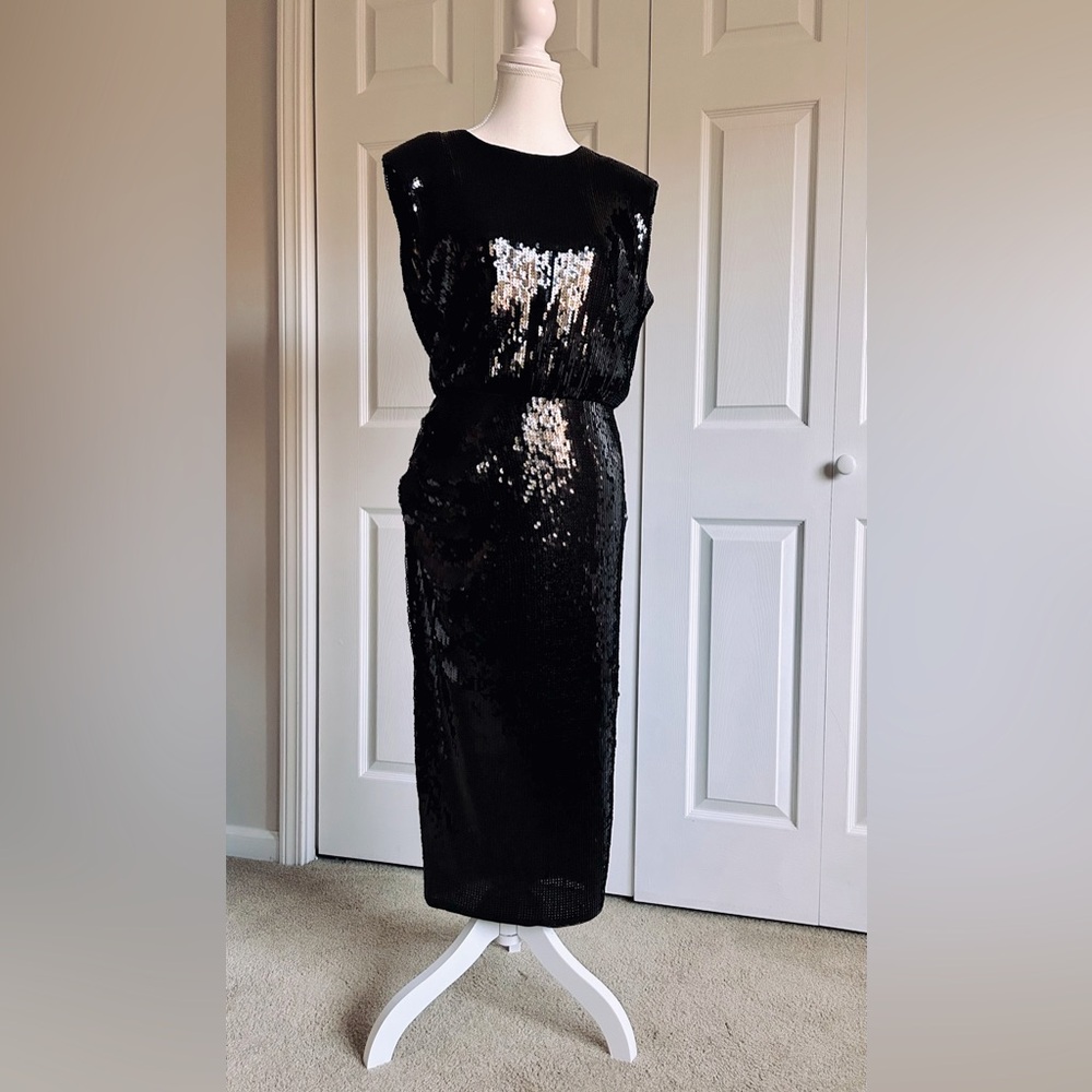 Fully Sequined Midi Dress w Side Slit